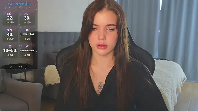 adrianawow1 online show from October 6, 5:38 am