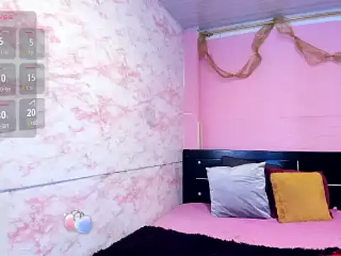 Snapshot of Brunette_sasha chatting on March 3, 9:59 pm Brunette sasha online show from March 3, 9:59 pm