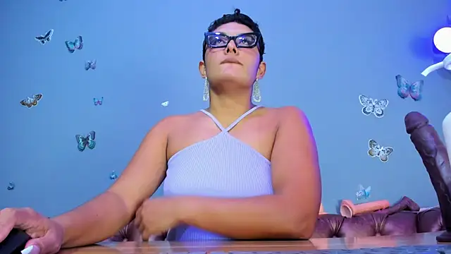 Kaira mosse online show from December 21, 11:39 am