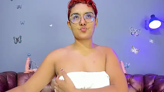 Kaira mosse online show from February 24, 11:19 am