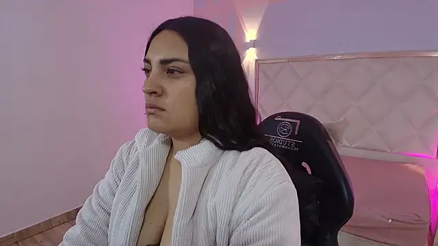 Brendda tay online show from March 1, 3:08 am