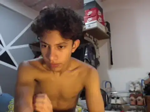 ferchitibellako online show from December 18, 4:49 pm