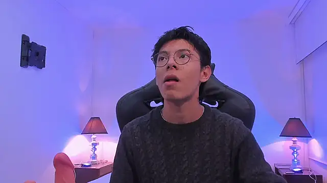 Snapshot of alexandersawyer chatting on January 28, 3:47 am alexandersawyer online show from January 28, 3:47 am