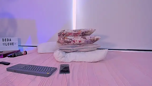 Snapshot of alexandersawyer chatting on March 21, 3:13 pm alexandersawyer online show from March 21, 3:13 pm