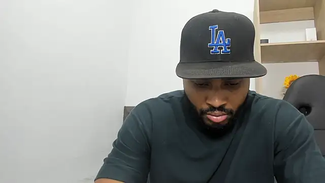 Snapshot of karsonmorris chatting on September 20, 6:31 pm karsonmorris online show from September 20, 6:31 pm