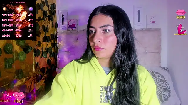 cristalconnorr online show from October 24, 4:25 pm