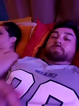 Snapshot of CoelhinhaGostosa chatting on December 20, 2:08 am CoelhinhaGostosa online show from December 20, 2:08 am