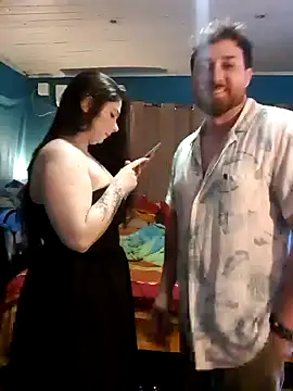 Snapshot of CoelhinhaGostosa chatting on December 21, 3:58 am CoelhinhaGostosa online show from December 21, 3:58 am