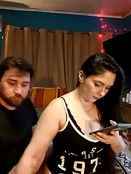 Snapshot of CoelhinhaGostosa chatting on December 28, 3:47 am CoelhinhaGostosa online show from December 28, 3:47 am