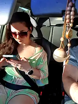 Snapshot of CoelhinhaGostosa chatting on January 6, 8:50 pm CoelhinhaGostosa online show from January 6, 8:50 pm