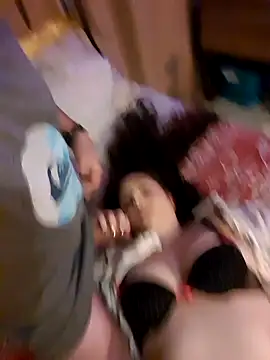 Snapshot of CoelhinhaGostosa chatting on January 16, 9:40 pm CoelhinhaGostosa online show from January 16, 9:40 pm