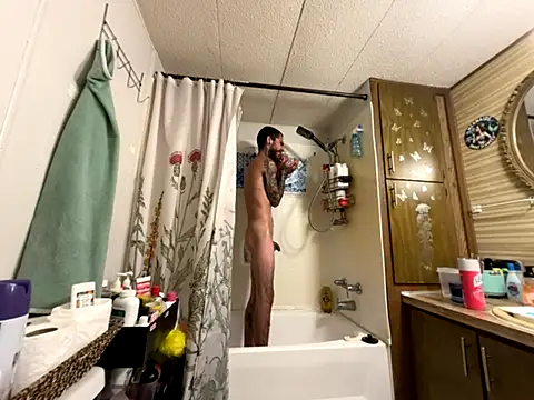 Snapshot of XMeF10 chatting on November 15, 11:10 pm XMeF10 online show from November 15, 11:10 pm