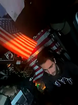 Snapshot of XMeF10 chatting on December 22, 9:34 pm XMeF10 online show from December 22, 9:34 pm