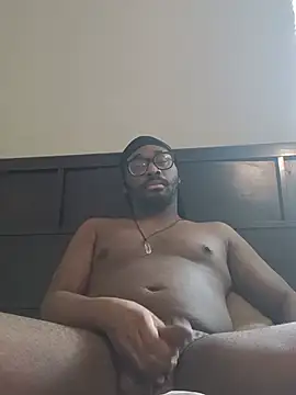 Snapshot of Hotcock100 chatting on June 27, 6:35 pm Hotcock100 online show from June 27, 6:35 pm