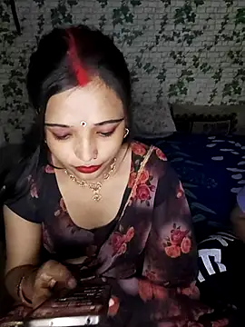 Snapshot of Dirty_couple_11 chatting on February 13, 8:38 am Dirty couple 11 online show from February 13, 8:38 am