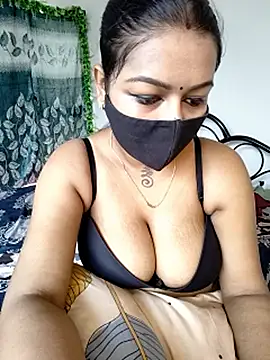 Snapshot of Sexy_Anika-for_you chatting on June 18, 7:19 am Sexy Anika-for you online show from June 18, 7:19 am