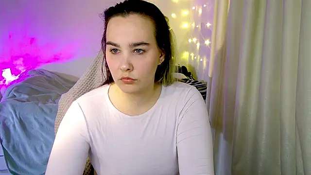 Rosie Nana online show from February 10, 4:25 pm