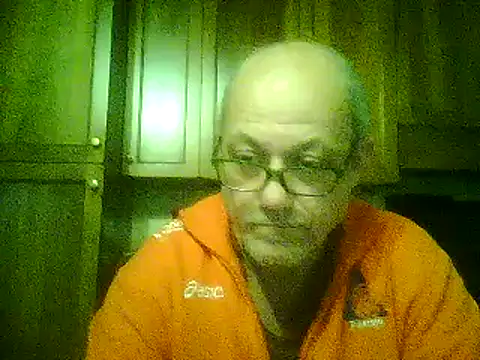 Snapshot of gianbragallini chatting on December 13, 11:17 pm gianbragallini online show from December 13, 11:17 pm