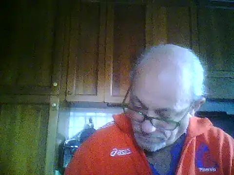 Snapshot of gianbragallini chatting on December 14, 1:38 pm gianbragallini online show from December 14, 1:38 pm