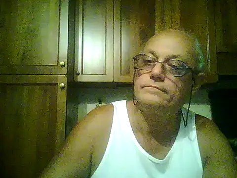 Snapshot of gianbragallini chatting on September 18, 9:50 pm gianbragallini online show from September 18, 9:50 pm