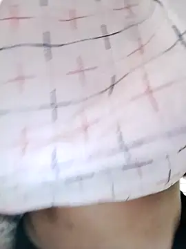 Snapshot of Shivani_Mumbai85 chatting on February 13, 4:39 pm Shivani Mumbai85 online show from February 13, 4:39 pm