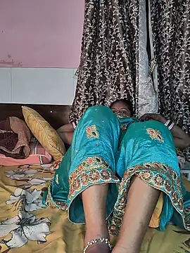 Snapshot of Shivani_Mumbai85 chatting on October 20, 6:08 pm Shivani Mumbai85 online show from October 20, 6:08 pm