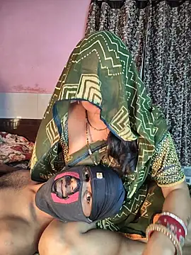 Snapshot of Shivani_Mumbai85 chatting on October 24, 5:42 pm Shivani Mumbai85 online show from October 24, 5:42 pm