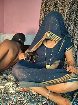 Snapshot of Shivani_Mumbai85 chatting on October 27, 5:28 pm Shivani Mumbai85 online show from October 27, 5:28 pm