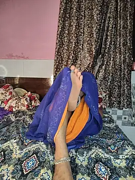 Snapshot of Shivani_Mumbai85 chatting on November 18, 5:17 pm Shivani Mumbai85 online show from November 18, 5:17 pm