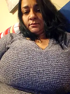 Snapshot of paulinaDiaz1 chatting on November 4, 6:07 pm paulinaDiaz1 online show from November 4, 6:07 pm