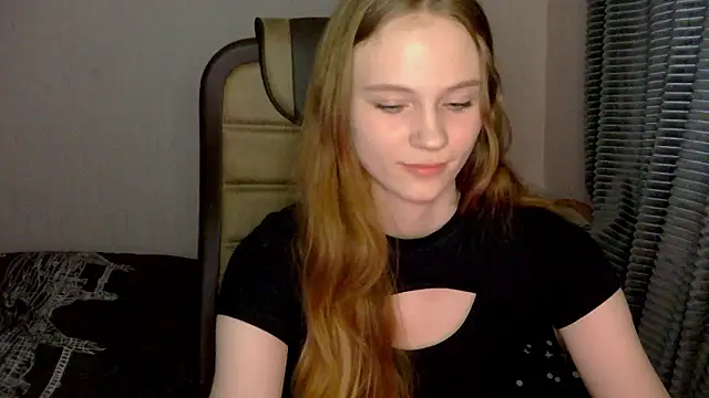 Snapshot of nika_tinsy chatting on December 4, 2:20 am nika tinsy online show from December 4, 2:20 am