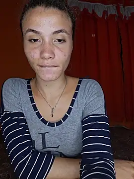 Snapshot of HelenHoltz chatting on December 19, 2:29 am HelenHoltz online show from December 19, 2:29 am