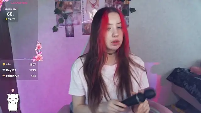 Snapshot of SweetieMollyy chatting on March 6, 11:25 am SweetieMollyy online show from March 6, 11:25 am