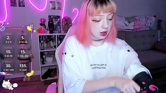 Snapshot of SweetieMollyy chatting on November 7, 10:59 am SweetieMollyy online show from November 7, 10:59 am