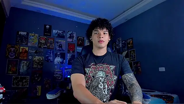 Snapshot of soy_ian_ chatting on September 12, 12:33 am soy ian online show from September 12, 12:33 am