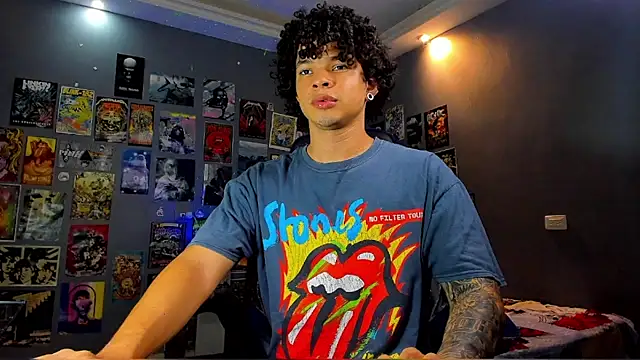Snapshot of soy_ian_ chatting on September 29, 2:22 pm soy ian online show from September 29, 2:22 pm