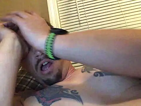 Highfrog1 online show from June 7, 2:37 am