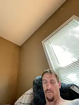 Highfrog1 online show from June 8, 9:26 pm