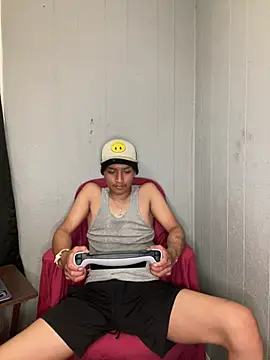 plutomf online show from August 8, 6:59 am