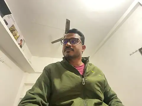 real meet girl finding in online show from December 26, 9:55 am