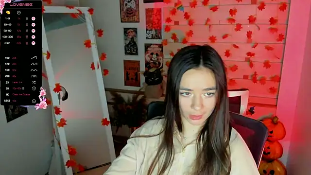 Bella XO online show from October 30, 8:05 am