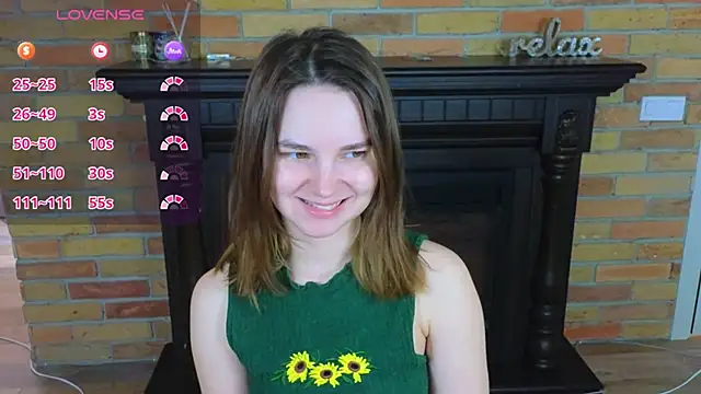Snapshot of Ellie_Sunset chatting on May 4, 7:26 am Ellie Sunset online show from May 4, 7:26 am