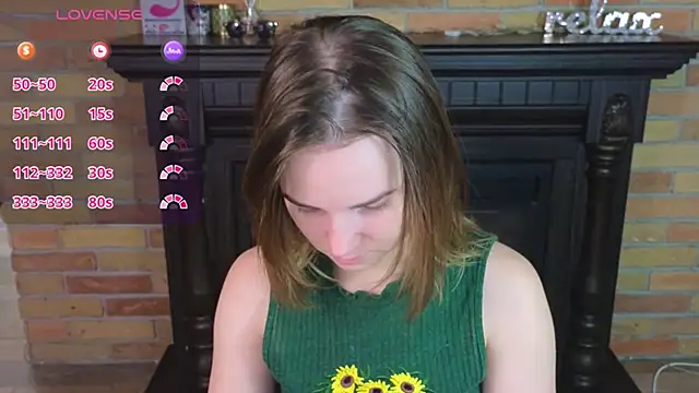Ellie Sunset online show from July 25, 8:45 am