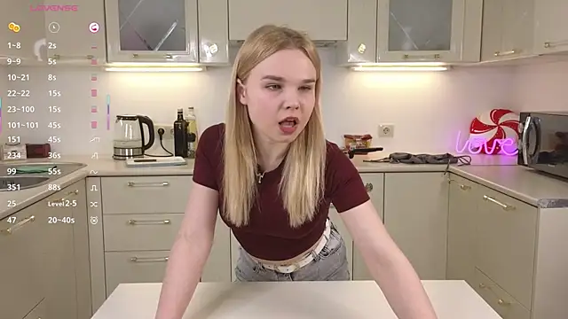 OdetteHarwick online show from February 22, 6:06 pm