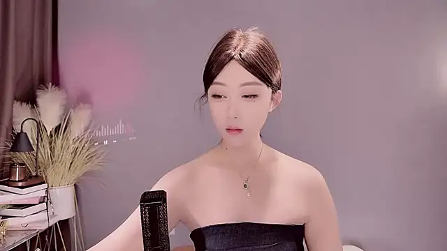 Snapshot of jingling666 chatting on February 24, 11:43 am jingling666 online show from February 24, 11:43 am