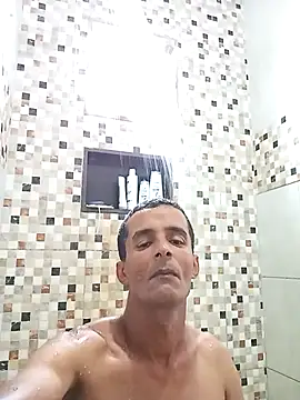 morenogato100 online show from December 17, 6:36 pm