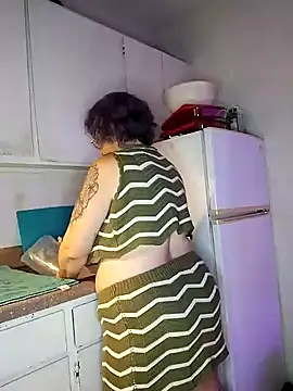 Snapshot of GraceHenderson chatting on December 10, 4:38 pm GraceHenderson online show from December 10, 4:38 pm