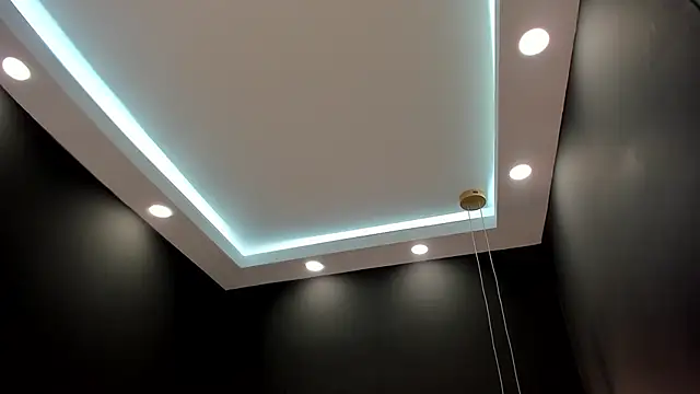 Snapshot of chloe_zulay chatting on February 20, 2:40 am chloe zulay online show from February 20, 2:40 am