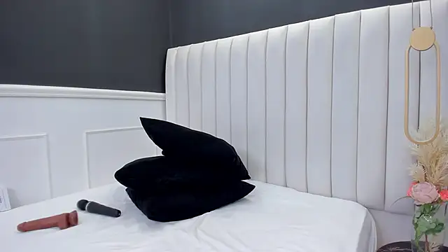 Snapshot of chloe_zulay chatting on March 15, 4:46 am chloe zulay online show from March 15, 4:46 am