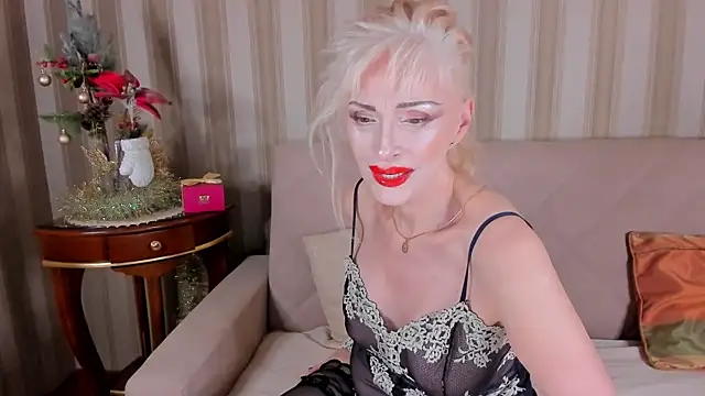 Snapshot of Rita_Farel chatting on December 26, 3:16 am Rita Farel online show from December 26, 3:16 am